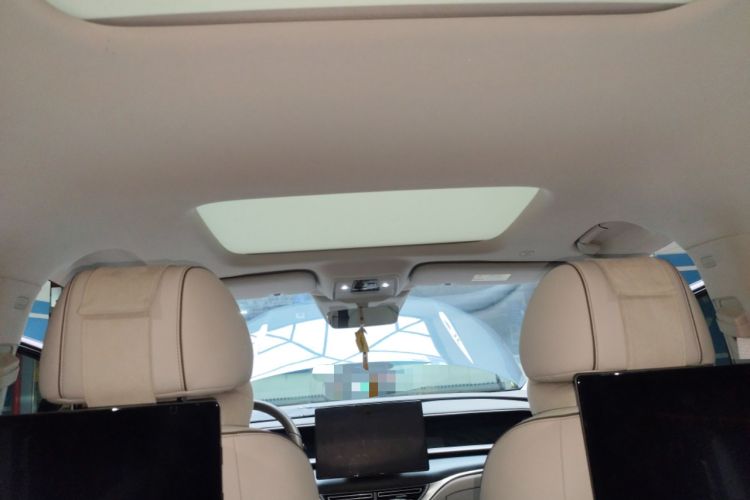 Used Denza D9 2022 DM-i 970 Four-Wheel Drive Prestige Model