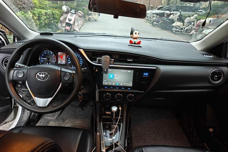 Used Toyota Corolla 2017 Revised Version 1.2T S-CVT GL-i
