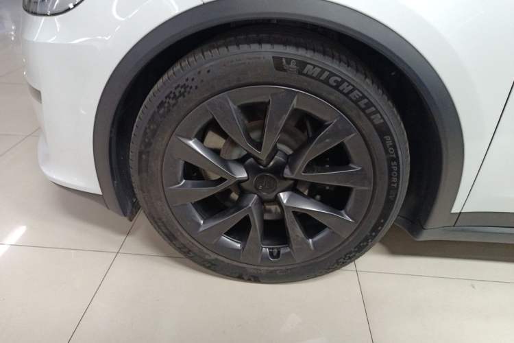 Used Tesla Model X 2023 Dual-Motor All-Wheel-Drive Version
