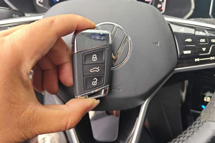 Used Volkswagen Passat 2023 330TSI Starry Elite Edition Vehicle Key