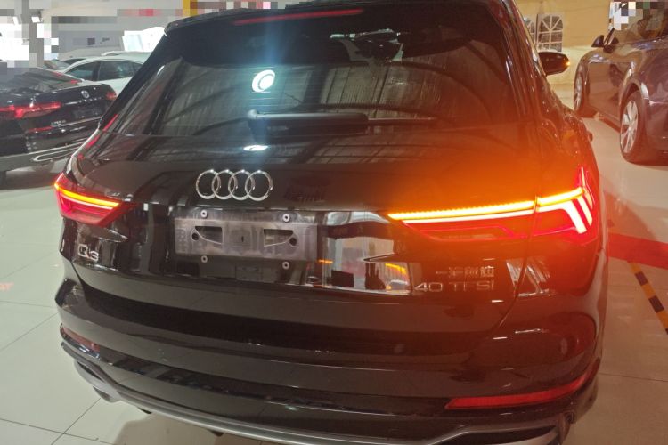 Used Audi Q3 2022 40 TFSI Fashion Dynamic Model