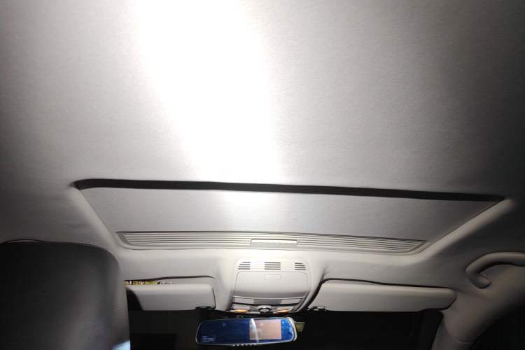 Used Volkswagen Magotan 2012 Revised Version 1.8TSI Leading Edition
