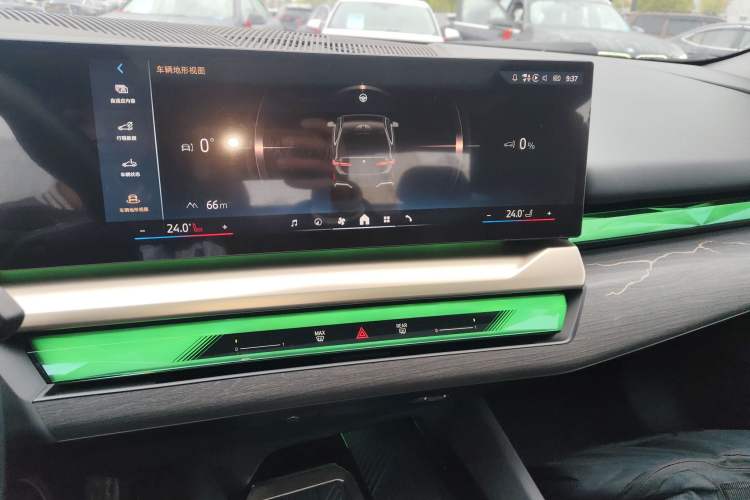 Used BMW 5 Series 2025 530Li Luxury Edition M Sport Package
