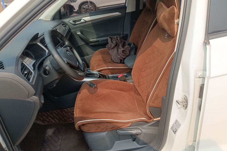 Used Volkswagen T-ROC 2020 230TSI DSG Two-Wheel Drive Advanced Version