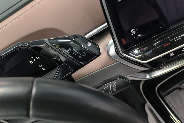 Used Volkswagen ID.6 X 2022 Smart Enjoyment Long-Range Edition