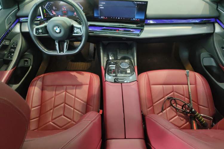 Used BMW 5 Series 2024 530Li Leading Model M Sport Package Center Console