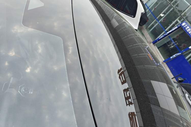 Used Changan UNI-V 2024 1.5T Prestige Edition
