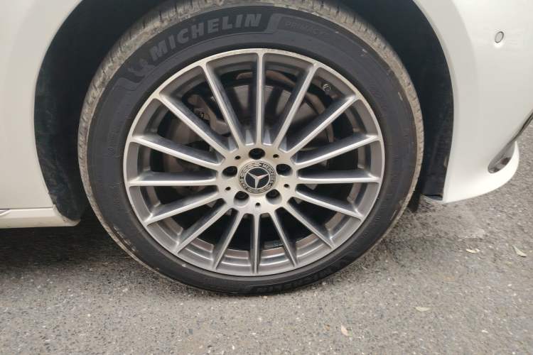 Used Mercedes-Benz E-Class 2023 E 260 L