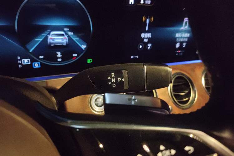 Used Mercedes-Benz E-Class 2021 Facelift E 260 L