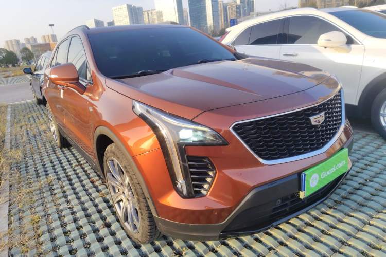 Used Cadillac XT4 2018 28T 4x4 Platinum Sport Edition
