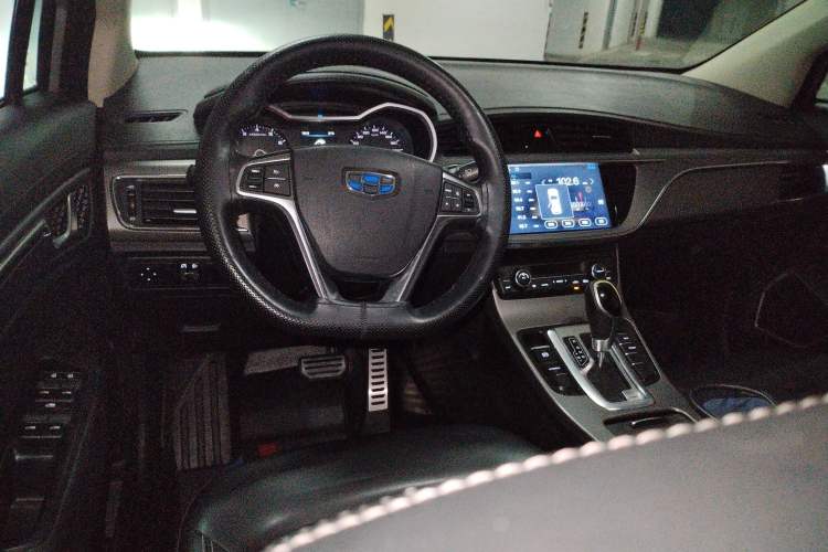 Used Geely Auto Emgrand GS 2016 Sport Edition 1.3T Automatic LingShang Model Steering Wheel