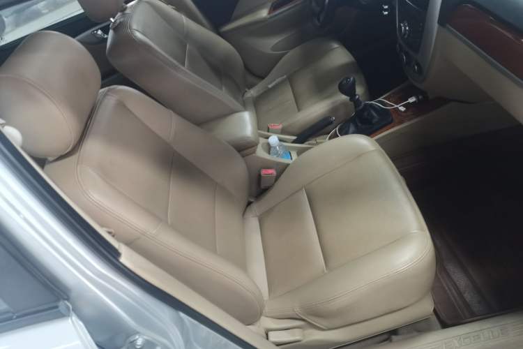 Used Buick Excelle 2013 1.5L Manual Luxury Model