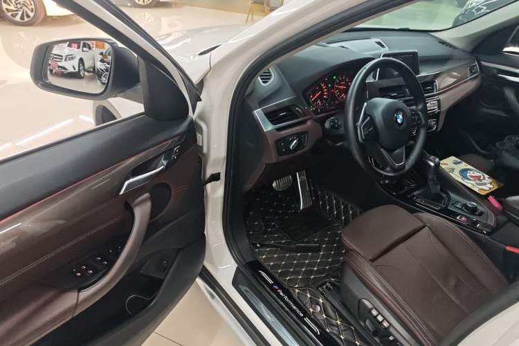 Used BMW X1 2018 sDrive18Li Luxury Model