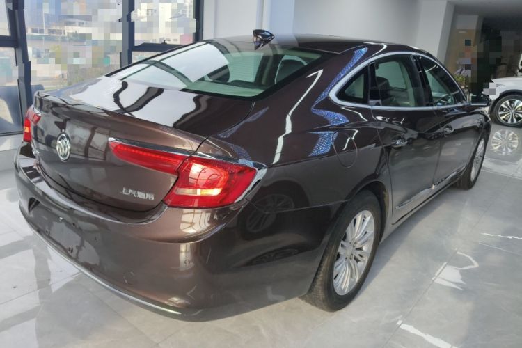 Used Buick LaCrosse 2018 20T Elite Edition Rear Right 45 Deg