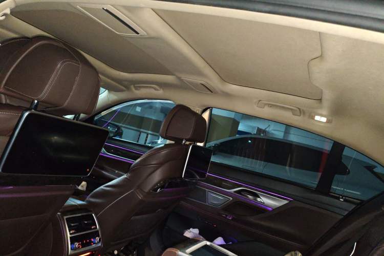 Used BMW 7 Series 2018 730Li Luxury Model Excellence Package
