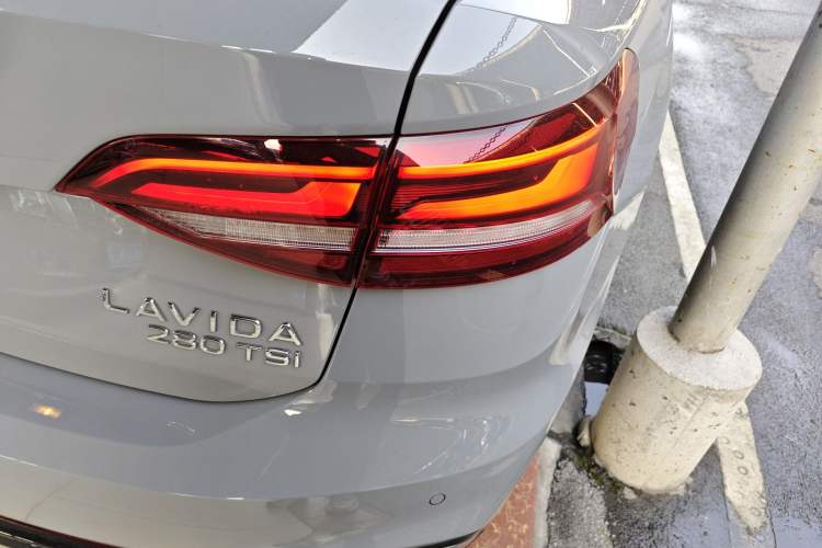 Used Volkswagen Lavida 2023 280TSI DSG Starry Sky Deluxe Edition
