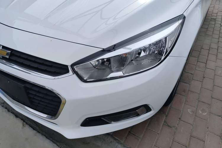 Used Chevrolet Cruze 2016 1.5L Automatic Luxury Edition Left Front Headlight