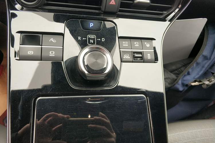 Used Toyota GAC bZ4X 2022 X-MODE Four-Wheel Drive Pro Gear Lever