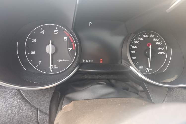 Used Alfa Romeo Giulia 2017 2.0T 280HP Luxury Edition