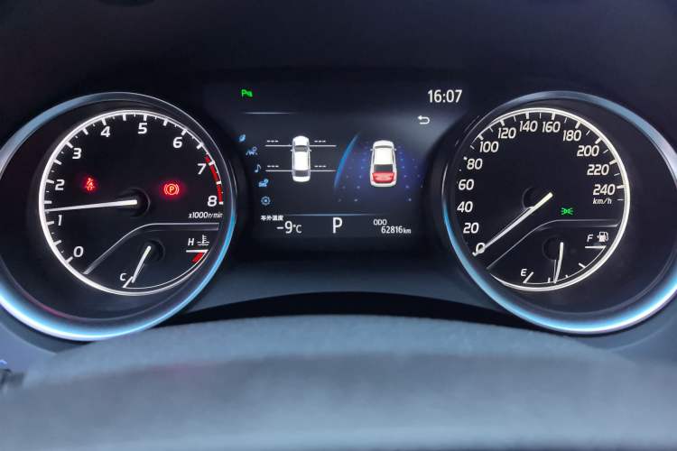 Used Toyota Camry 2019 2.0G Luxury Edition China V Standard