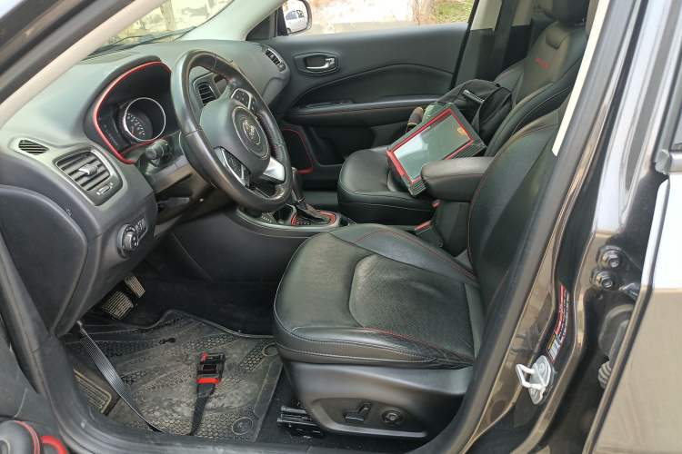 Used Jeep Compass 2017 200TS Automatic High-Performance All-Wheel Drive Edition