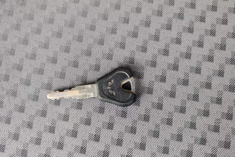 Used Wuling Zhiguang 2023 1.5L Utility Version with Enclosed Windows 2 Seats