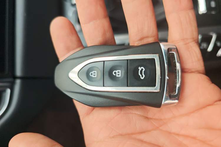 Used Zotye SR9 2017 2.0T Automatic Ultimate Dream Edition