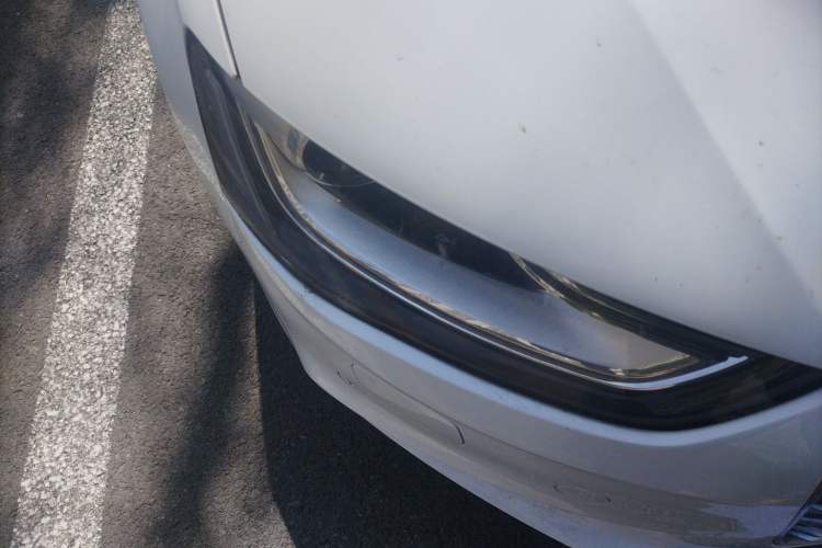 Used Audi A4L 2016 35 TFSI Collector's Edition Automatic Standard Model Right Front Headlight