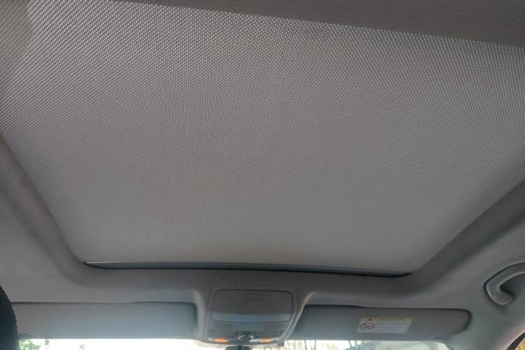 Used Volkswagen Tiguan 2015 1.8TSI Automatic All-Wheel-Drive Luxury Model Headliner