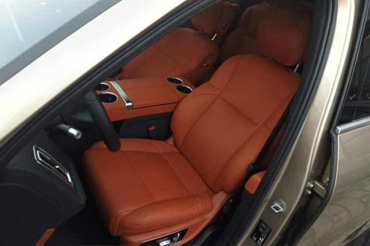 Used Li Auto L8 2023 Max model