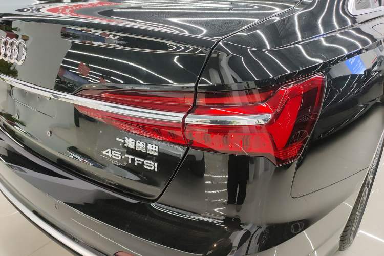 Used Audi A6L 2025 45 TFSI Prestige Dynamic Edition + Ventilated Comfort Package