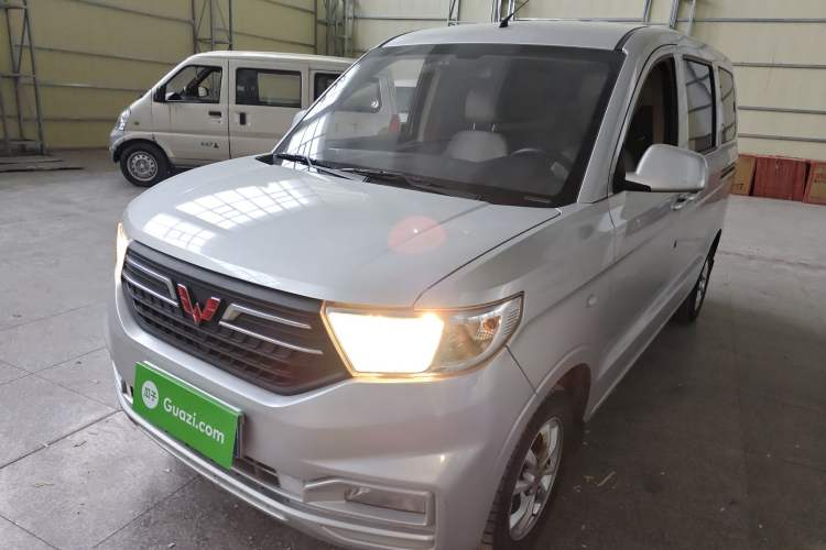 Used Wuling Hongguang V 2022 1.5L Enjoy Edition Electric-Powered LAR