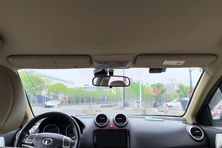 Used Haval H6 2013 Upgraded Model 1.5T Manual Two-Wheel Drive Urban Version Headliner