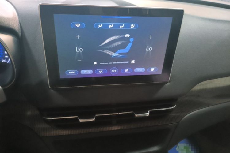 Used Hongqi E-QM5 2021 Online Booking Charging Basic Edition 5 Seats