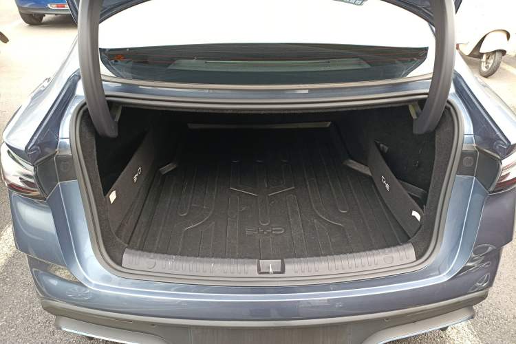 Used BYD Seal 06 New Energy 2024 DM-i 120KM Prestige Model