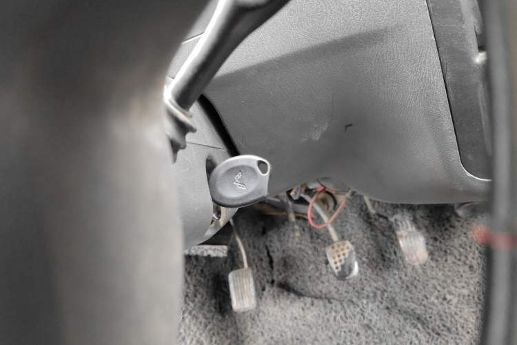 Used Wuling Zhiguang 2010 1.0L New Version Practical Short-Body L2Y