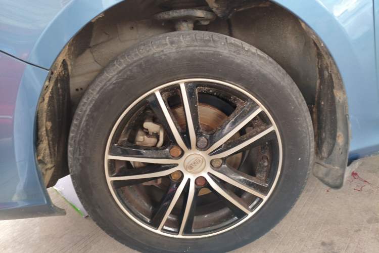 Used BYD Surui 2015 Revised Version 1.5L Manual Luxury Edition