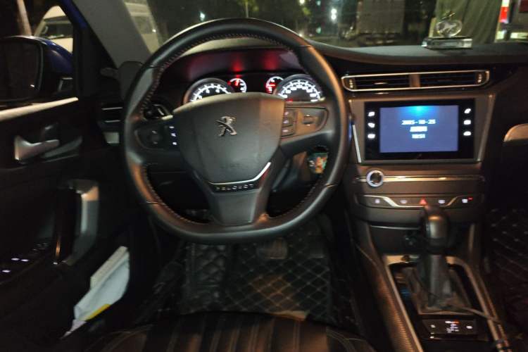 Used Peugeot 408 2019 230THP Automatic Luxury Edition China V Standard Steering Wheel