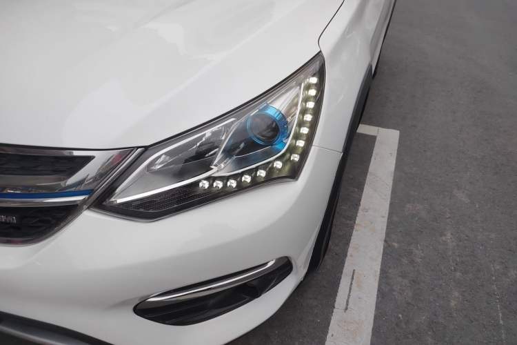 Used BYD Song New Energy 2017 Song DM 1.5TID All-Wheel Drive Prestige Model
