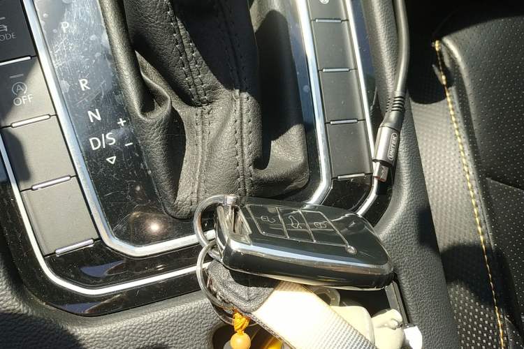 Used Volkswagen FAW-Volkswagen CC 2020 330TSI Glamour Edition China VI Standard Vehicle Key