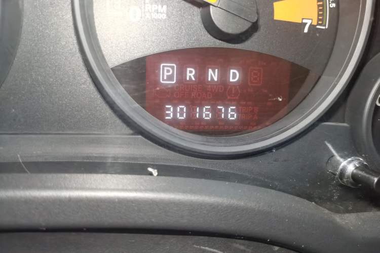 Used Jeep Compass 2013 2.4L four-wheel-drive sport version