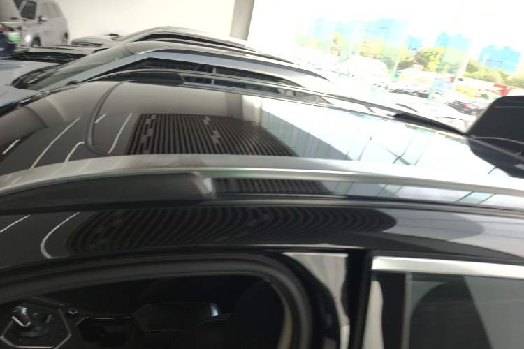 Used Lynk & Co 01 2024 2.0TD Two-Wheel Drive Global Pro Roof