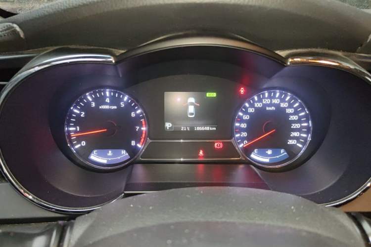 Used Kia K5 2014 2.0L Automatic LUXURY