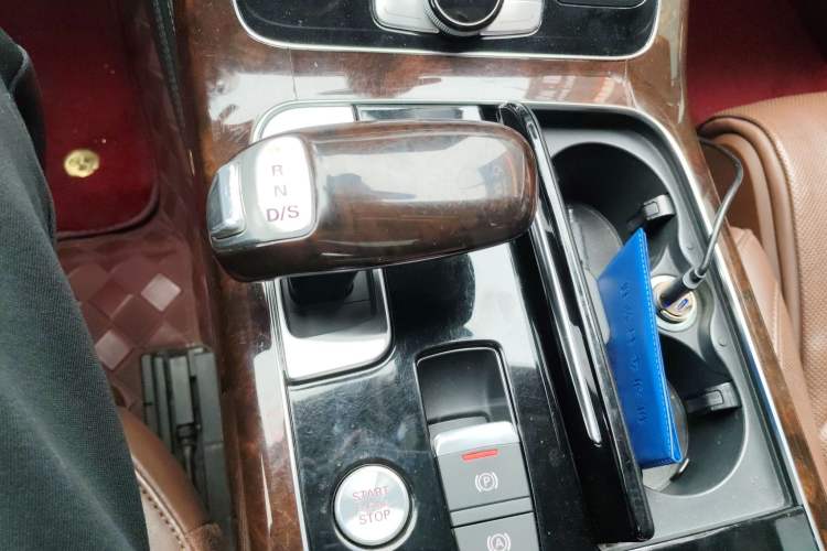 Used Audi A8 2014 A8L 45 TFSI quattro Luxury Model
