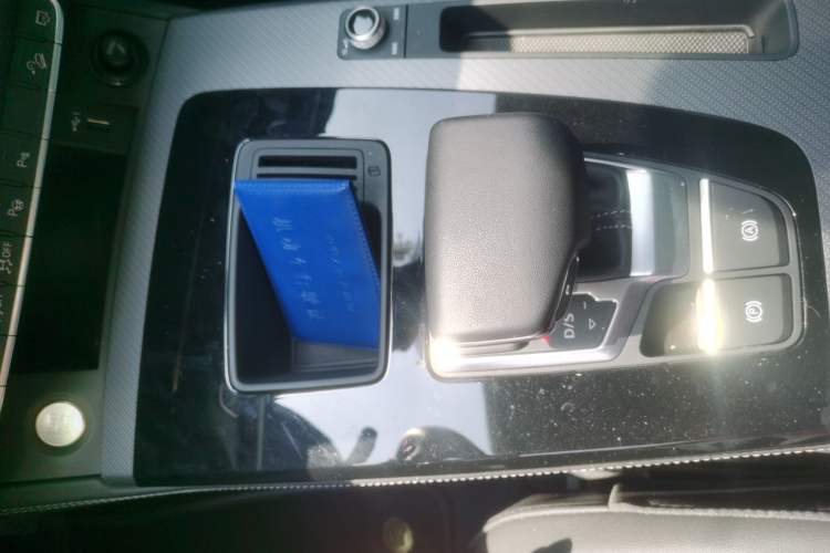 Used Audi Q5L 2022 Updated 45T Luxury Dynamic Version