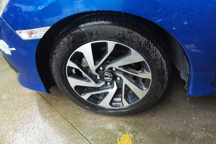 Used Honda Civic 2016 220TURBO CVT Luxury Edition