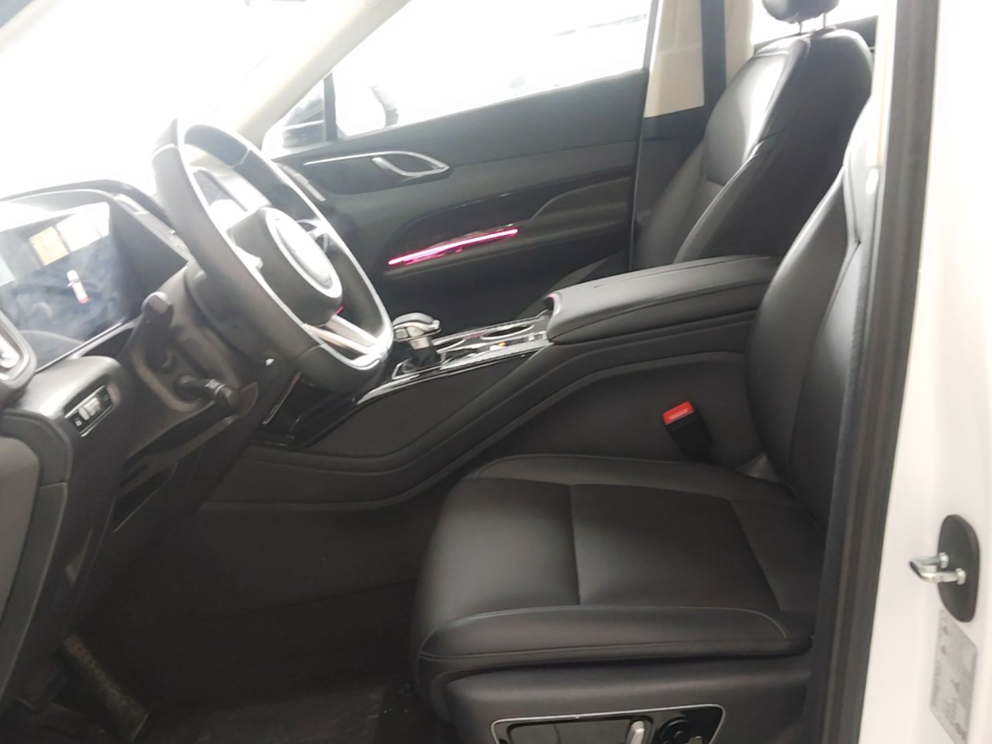 Hongqi HS3 PHEV 2025 Model PHEV 117km Jingwei PLUS Edition — снимка 17