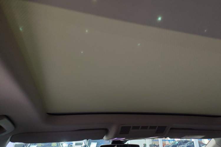 Used Volkswagen Touareg 2022 3.0 TSI Luxury Edition Black Diamond Sport Package Headliner