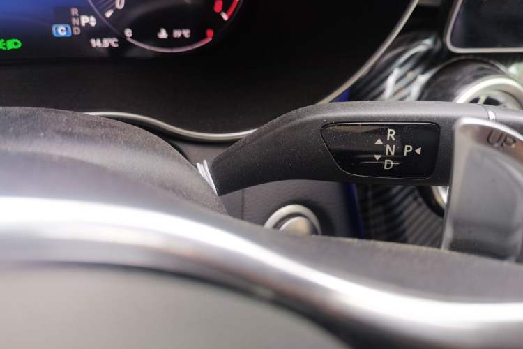 Used Mercedes-Benz C-Class 2015 C 180 L Sport Edition Gear Lever