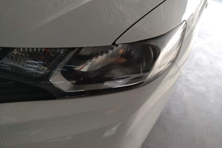 Used Honda Fit 2018 1.5L CVT Comfort Sunroof Version